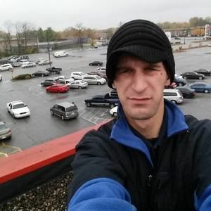 Meet your Posher, Christopher